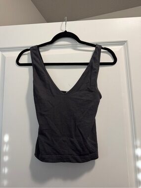 V-neck tank top